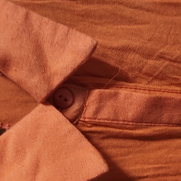 ARYN K sleeveless blouse 👚 - Picture 4 of 10